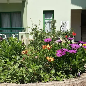 Aparthotel Avlu 1
